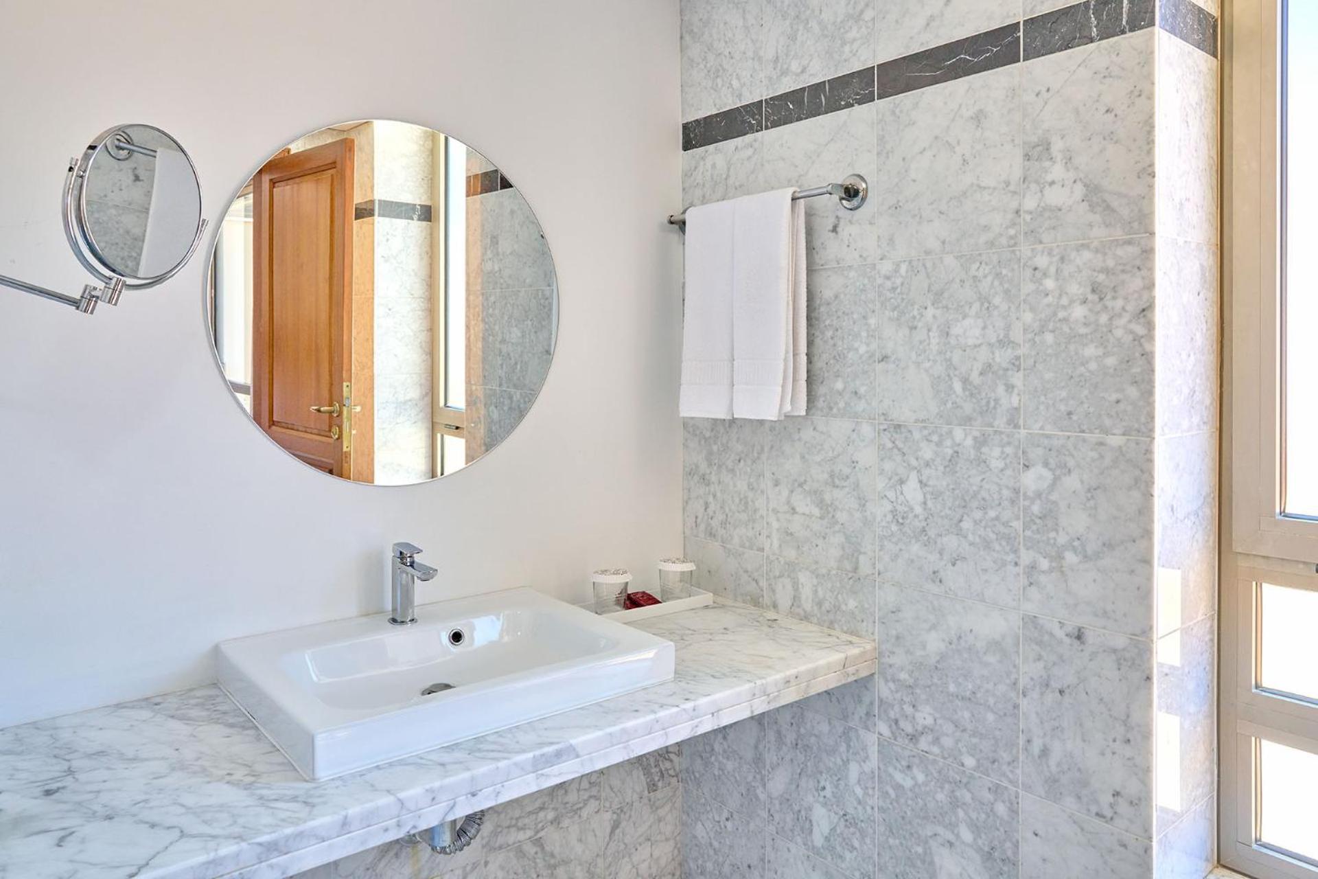 Hotel Torre Del Conde 3*